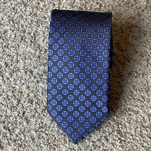Stefano Ricci Other - Stefano Ricci Luxury Collection Handmade Silk Blue Medallion Pattern Tie